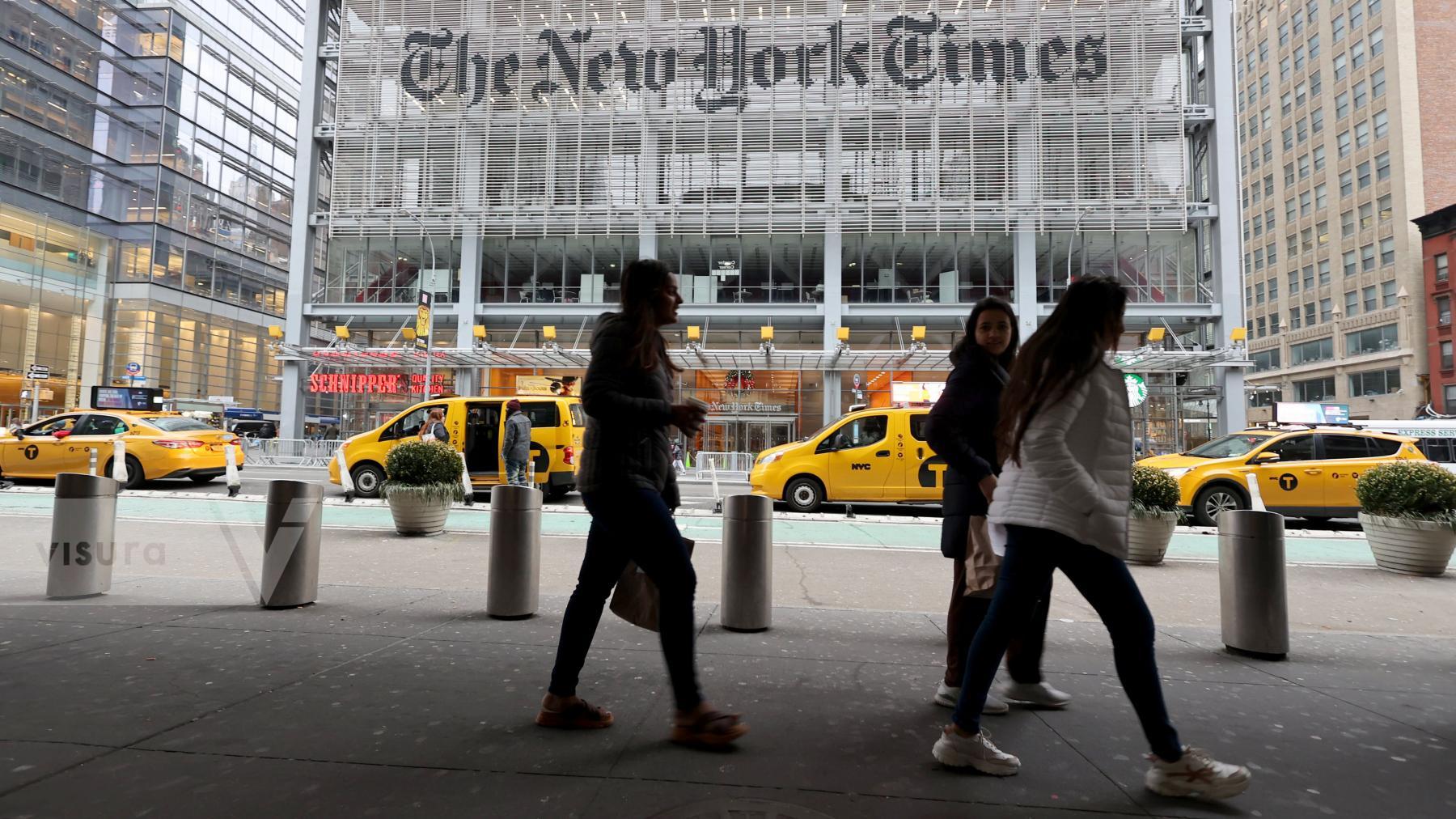 Purchase New York Times Building by Luiz C. Ribeiro