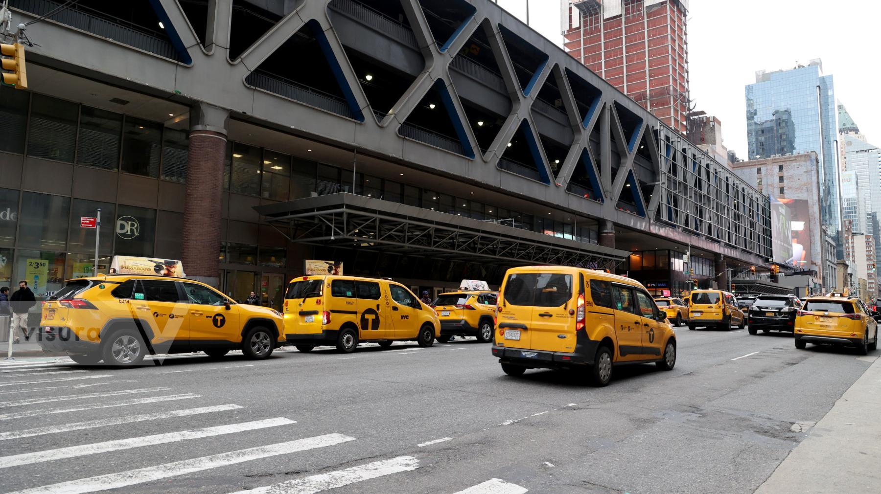 Purchase Port Authority Bus Terminal  by Luiz C. Ribeiro