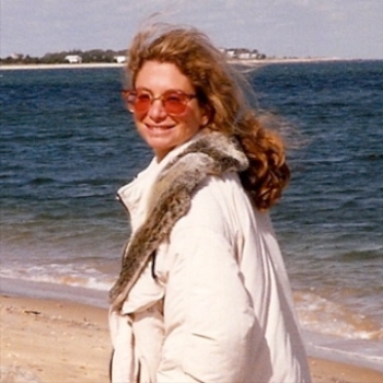 Profile Photo of Laurie Weltz